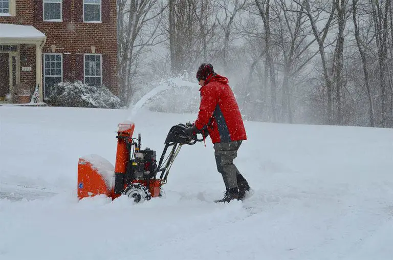 Best Husqvarna Snow Blower Review